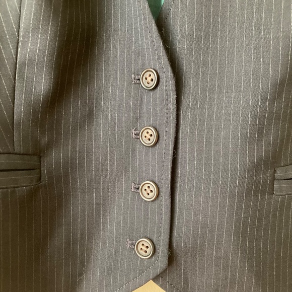 On-Trend J.Crew Women's Pinstriped Suite Vest - Picture 4 of 9